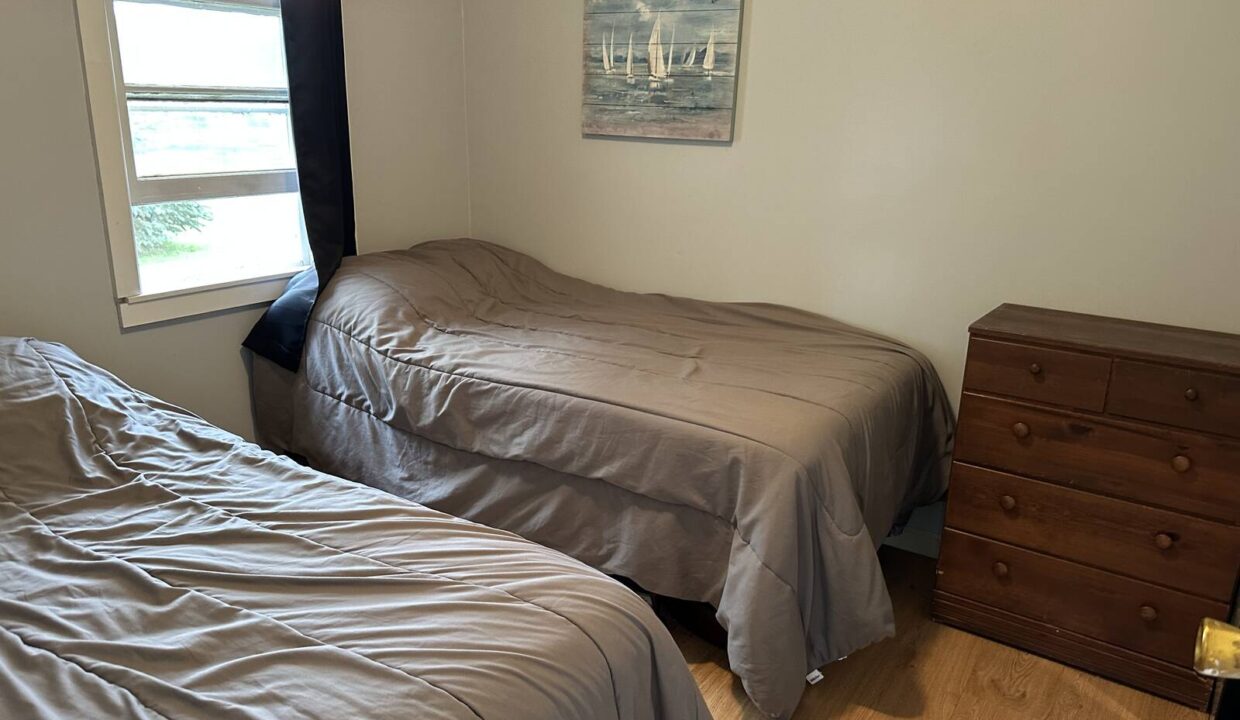 11549508-143Vn3kHFcpVRFtL